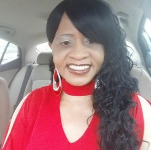 Meet your Posher, Beverly